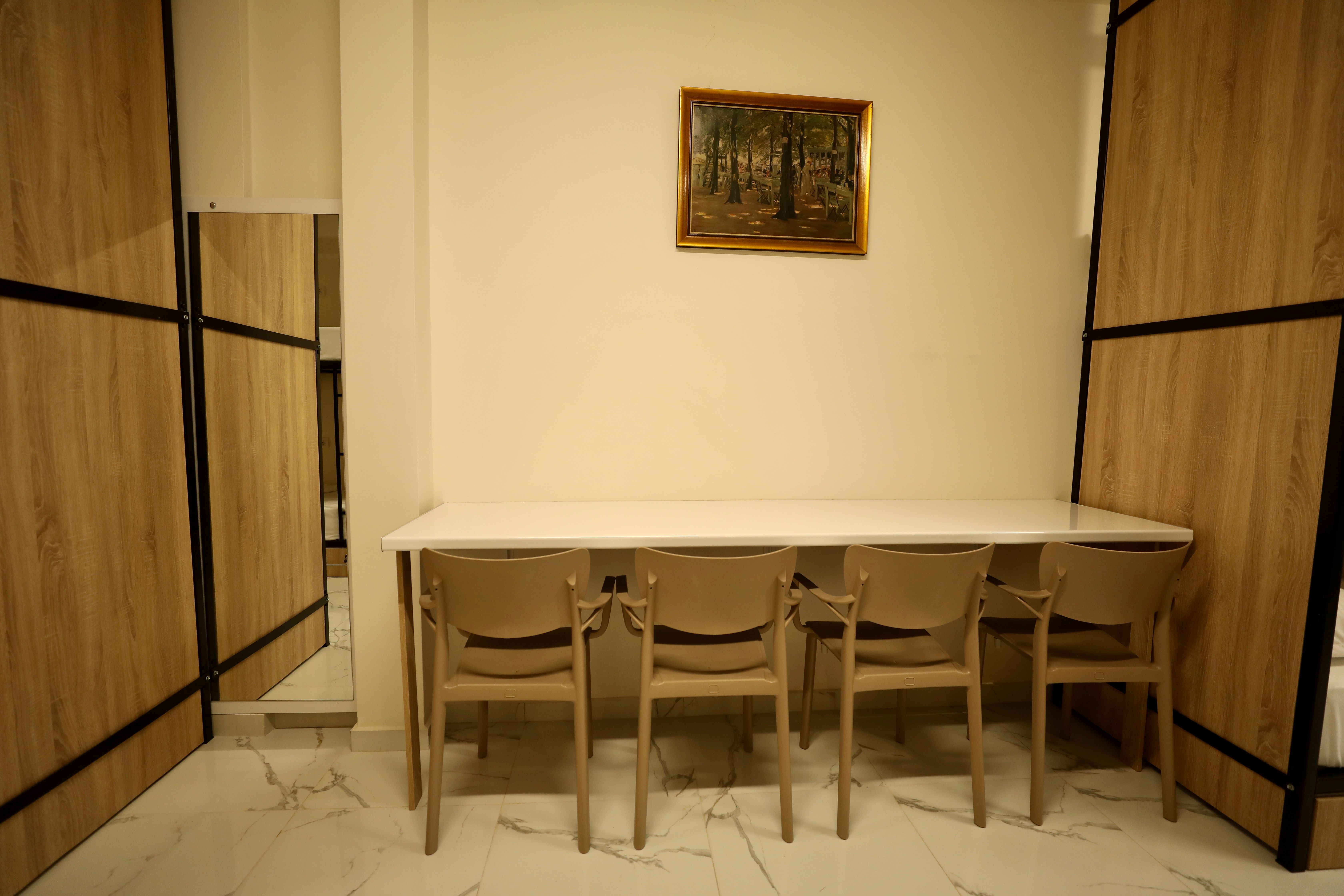 Deluxe Room 3